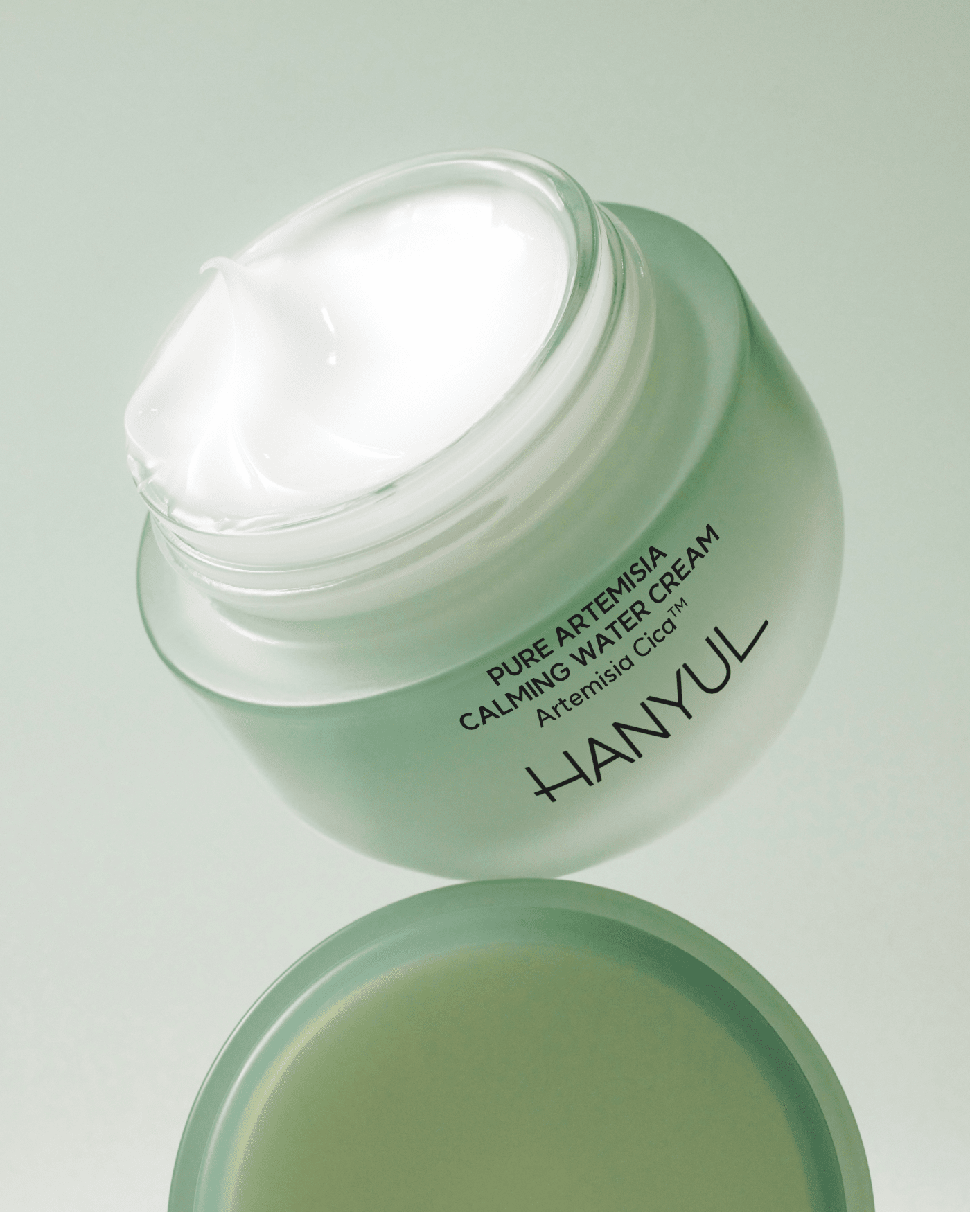 Pure Artemisia Hydrating Calming Water Cream