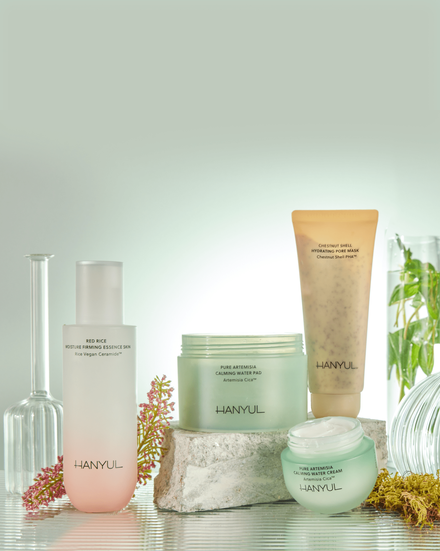 Pure Artemisia Hydrating Calming Water Cream